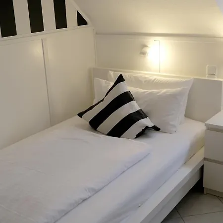 Engelbert 3* 뒤셀도르프