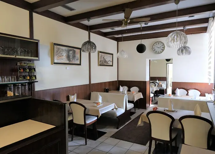 Engelbert 3* Düsseldorf