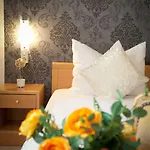 Engelbert Hotel