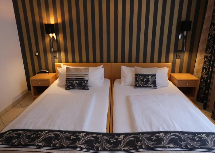 Engelbert Ντίσελντορφ